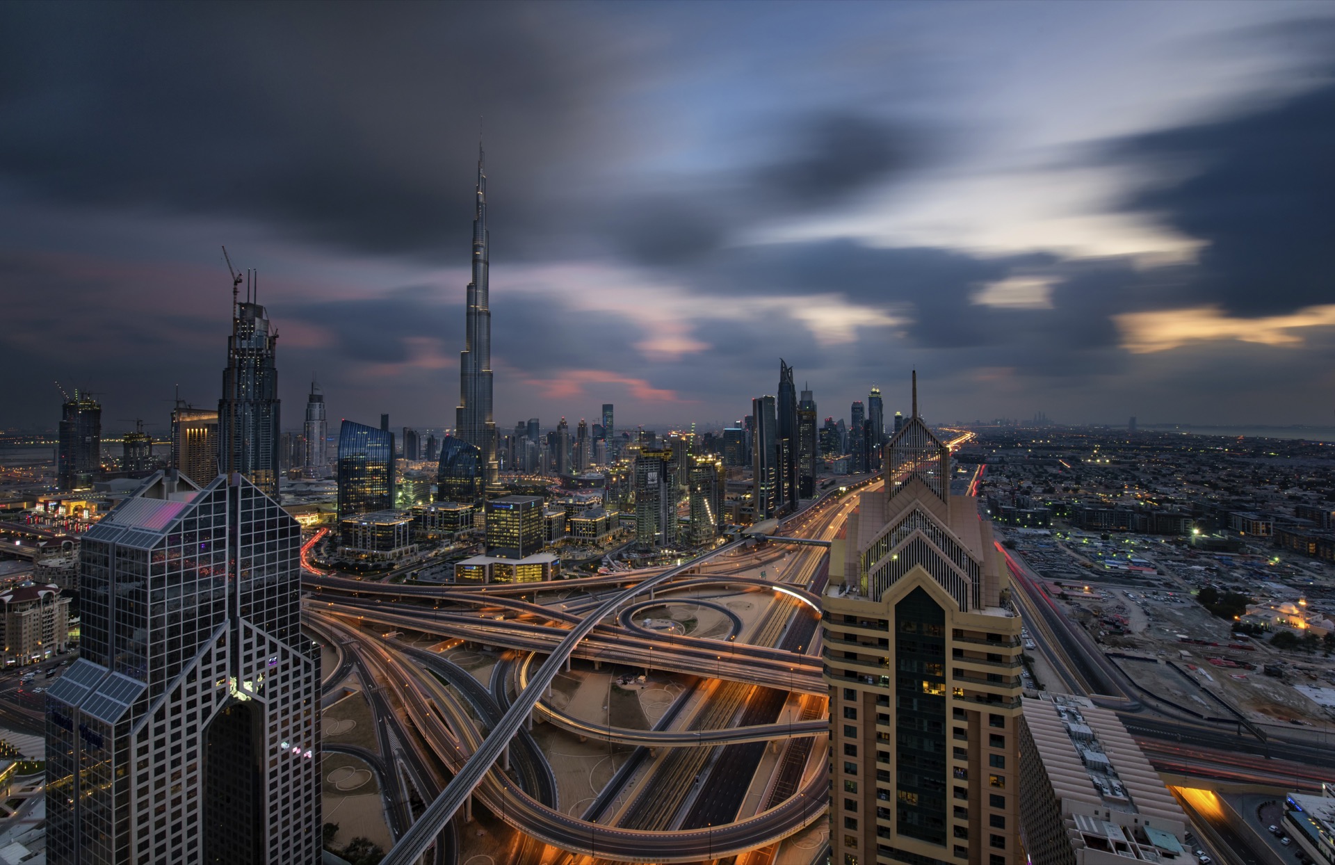 Dubai skyline at dusk